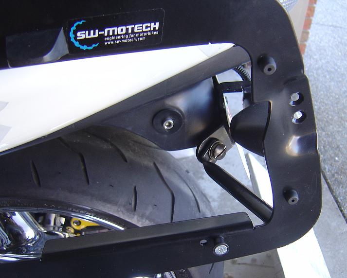 Givi mount 5.JPG