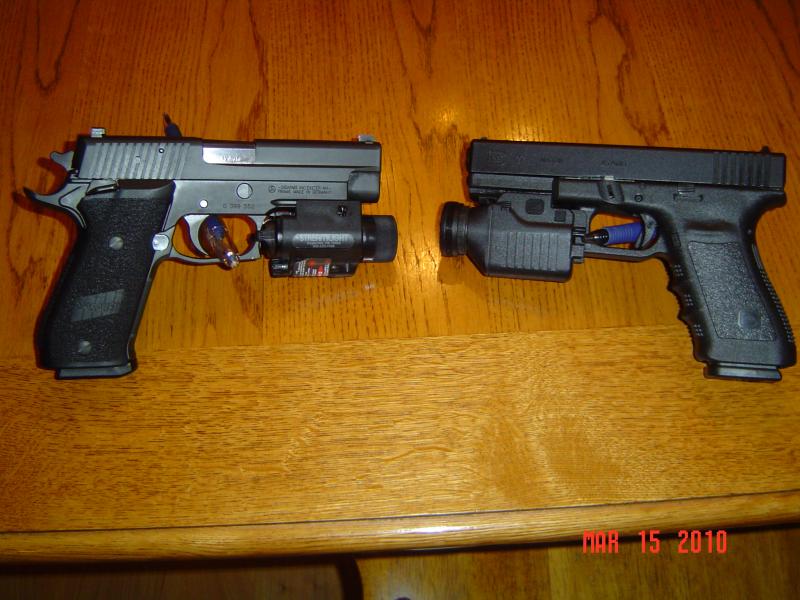 GLOCK 21SF W-Laser & Light 001.jpg