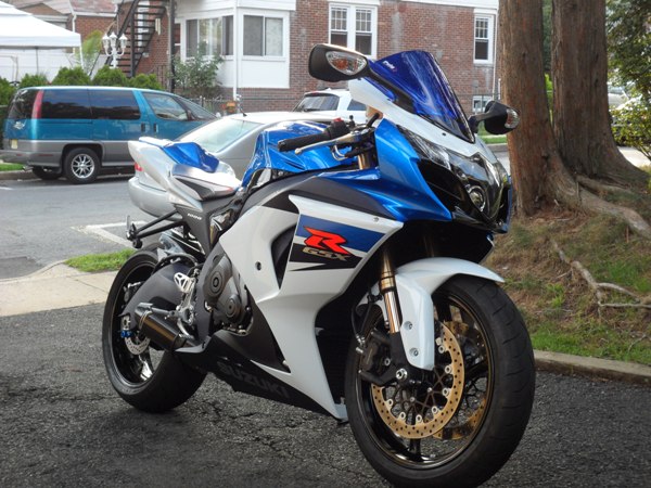 gsxr 1000 014.JPG