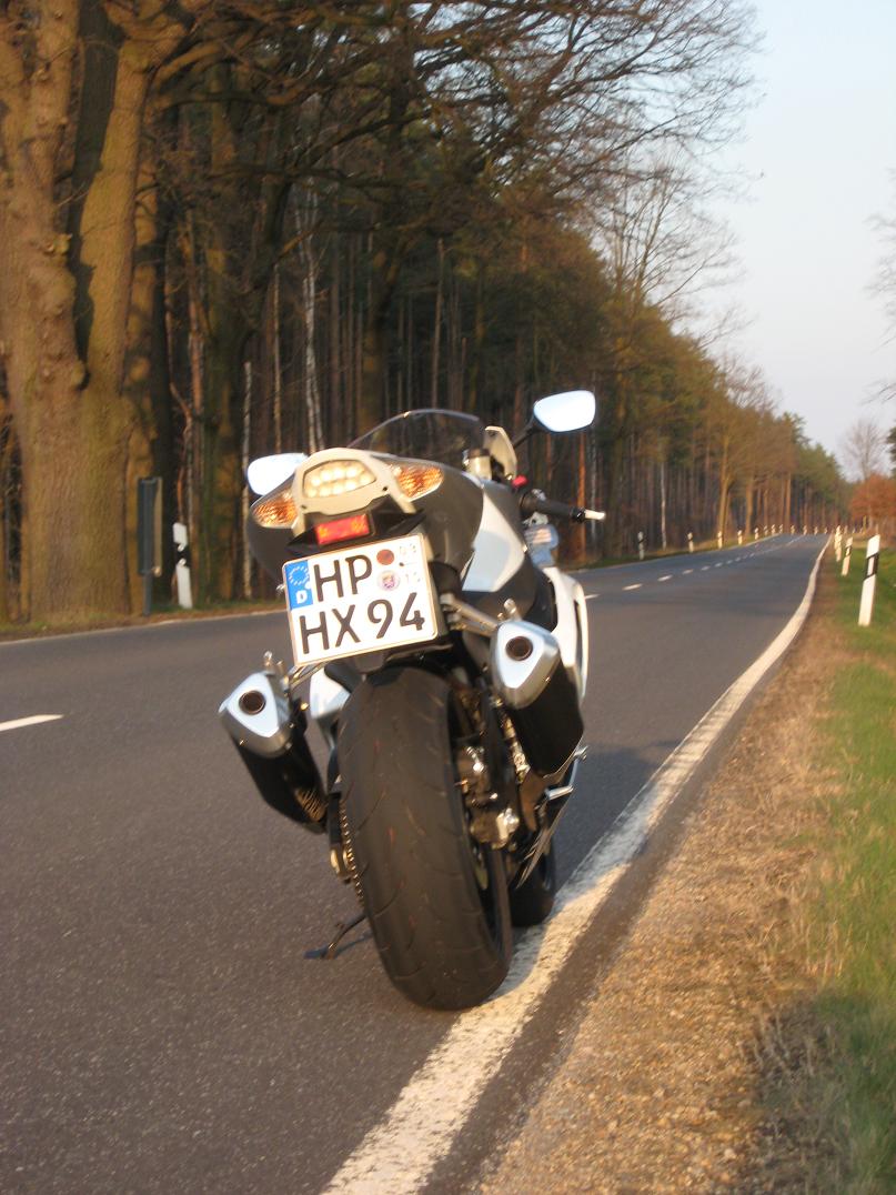 GSXR1000_01900.jpg