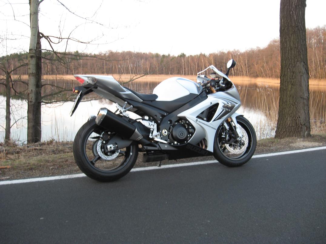 GSXR1000_02300.jpg