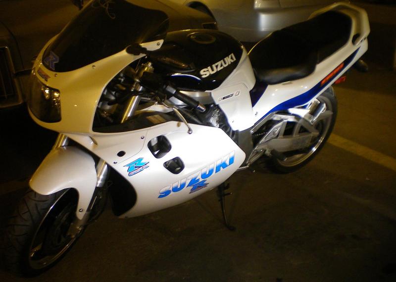 gsxr1100 002.2.jpg