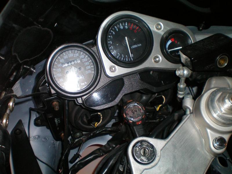 gsxr1100 009.2.jpg