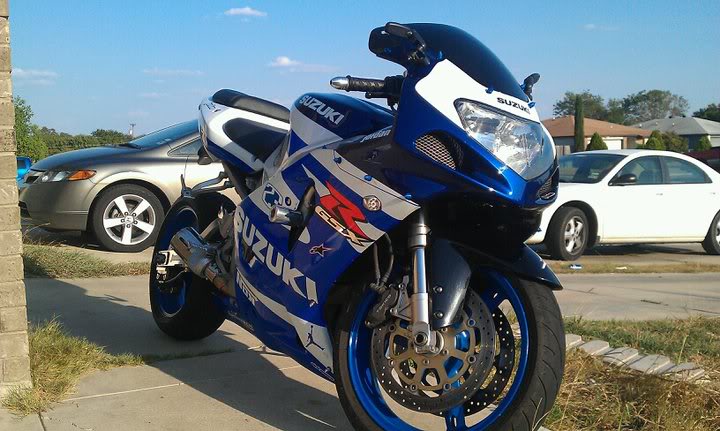 gsxr4.jpg