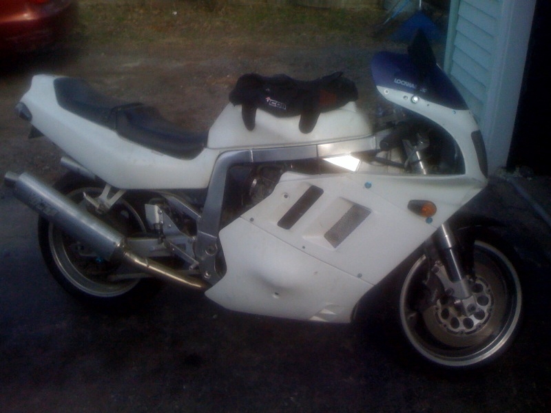 GSXR750.1.JPG