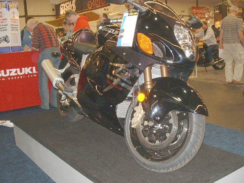 Hayabusa_2004_Purple_Black_5.jpg