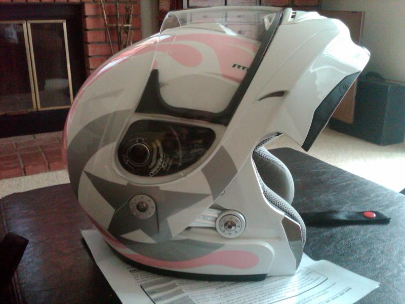 helmet1.jpg