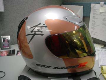 Helmet1.jpg