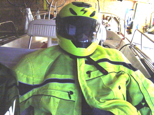 Helmet_and_jacket.JPG