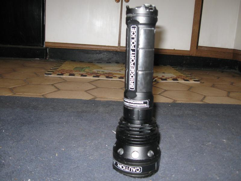 HID FLASHLIGHT 008.jpg