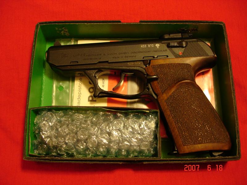 HK P9s 012.jpg