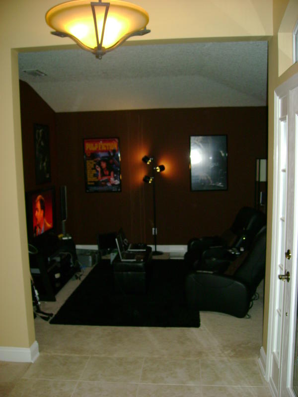 Home Theater 004.jpg