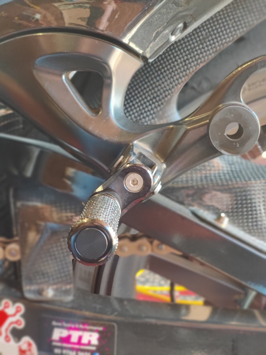 I Need Lowering Pegs, Gen 3 Busa Information, Page 4