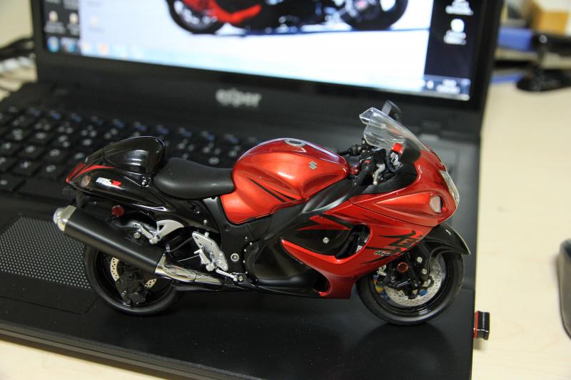 suzuki hayabusa diecast