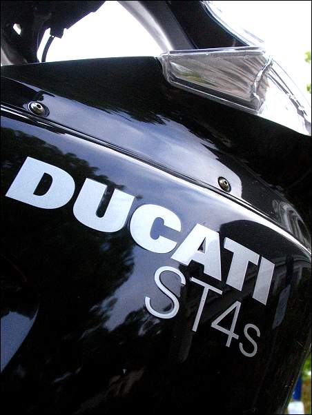 Img_9828_Ducati_450.jpg