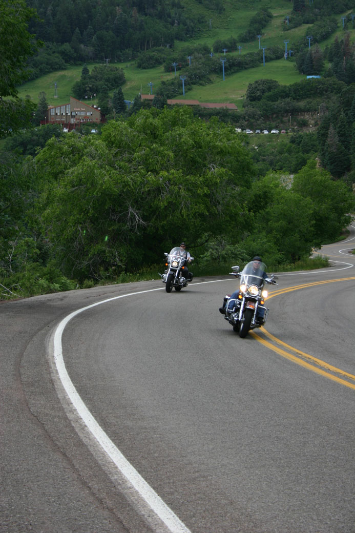 Joe_and_Roy_on_twisties.jpg