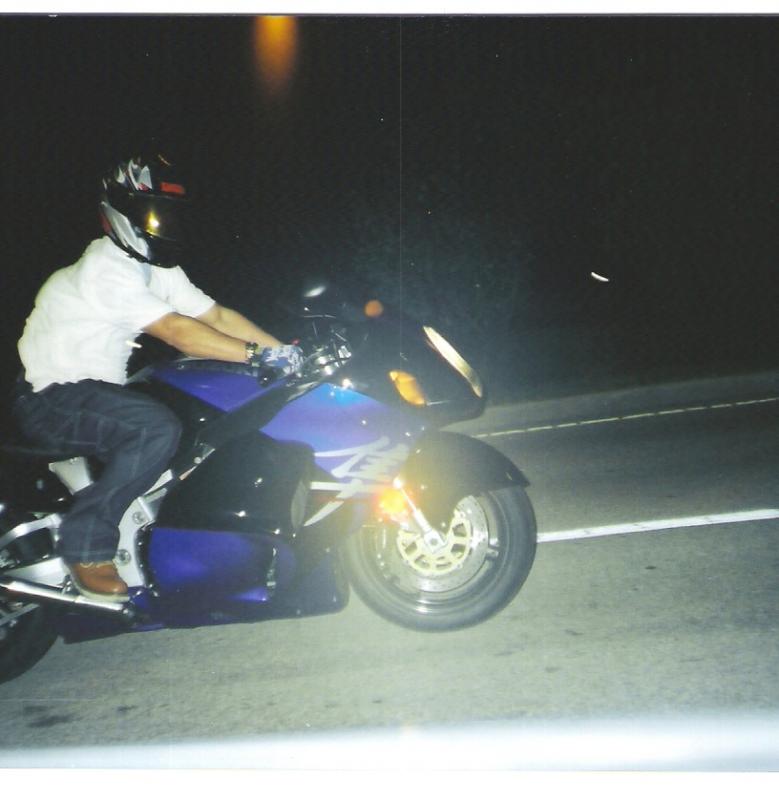 JORGIE JR  ON DA BUSA 004.jpg