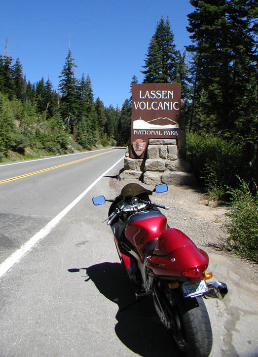 Lassen_hwy44_003.jpg