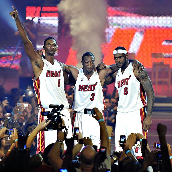 lebron%2Bjames%2Bmiami%2Bheat%2Bhome%2Bjersey.jpg