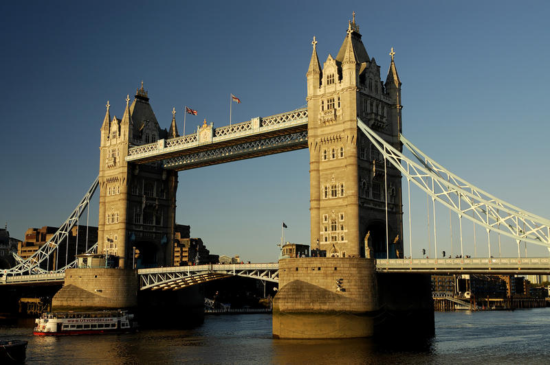 lond_05-London-The-Tower-Bridge.jpg