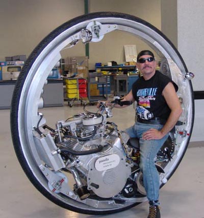 mcLean-V8-Monowheel.jpg