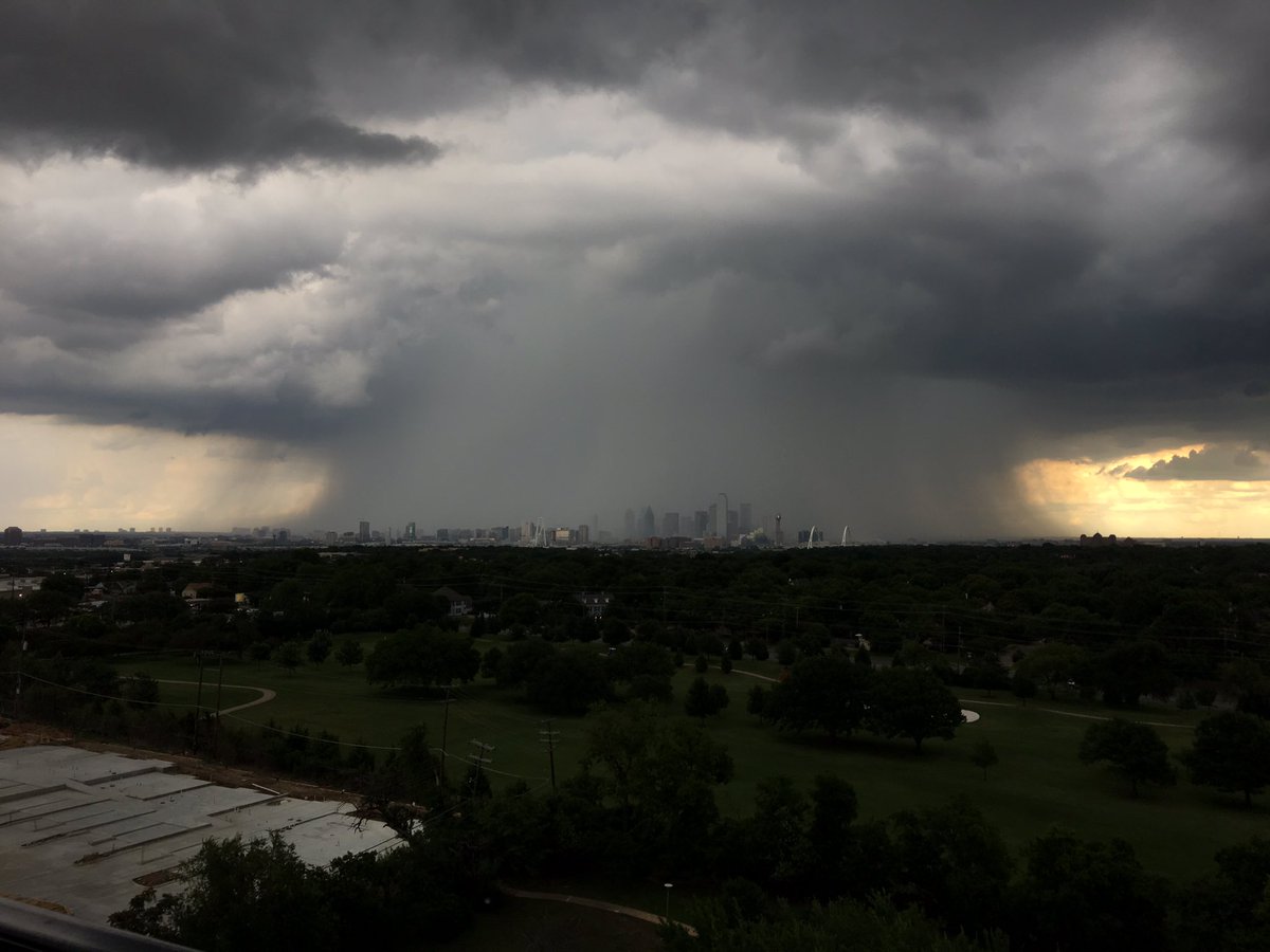 microburst-dallas-june-4-2017.jpg