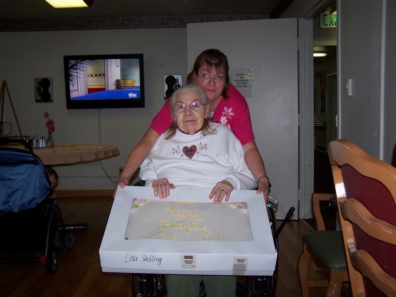 moms87th bday 001.jpg