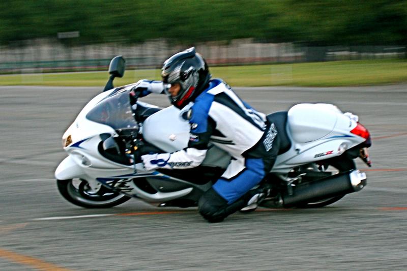 Motorcycle knee down-0.jpg