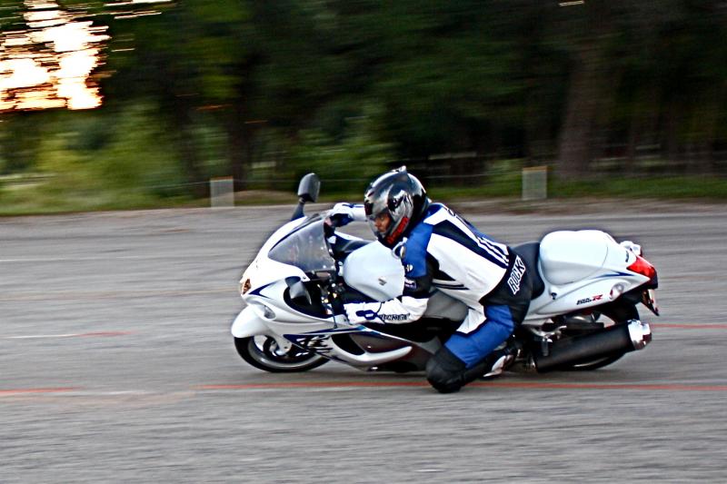 Motorcycle knee down-2.jpg