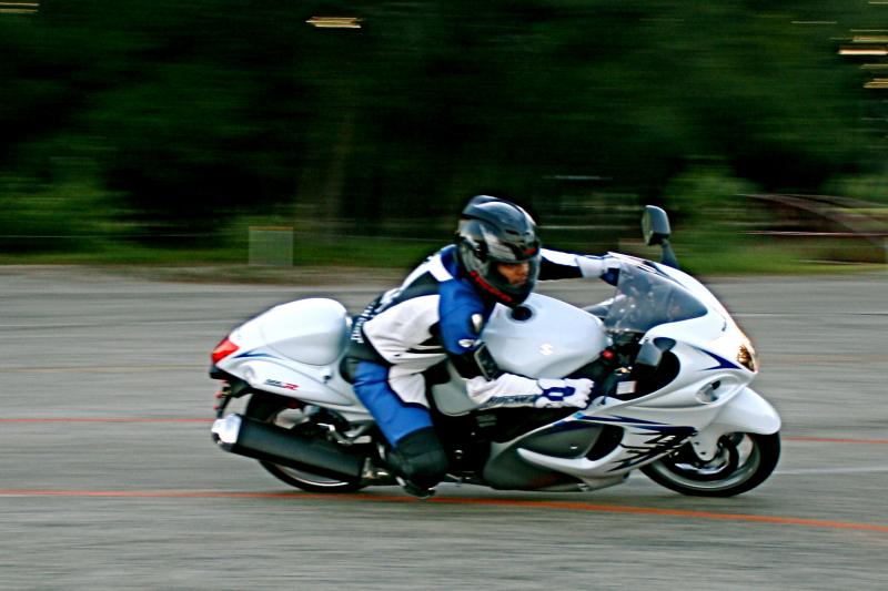 Motorcycle knee down-8.jpg