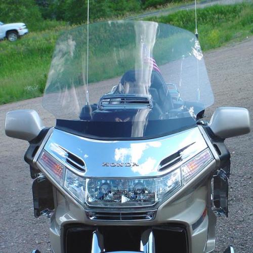 motorcycle_windshields_b04960.jpg