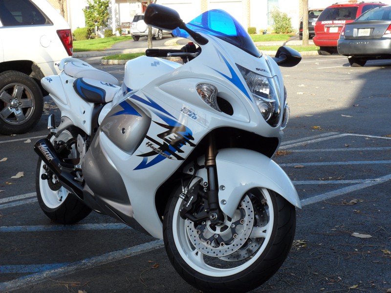 new busa pics 008.JPG