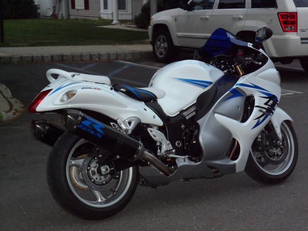 new busa pics 010.JPG