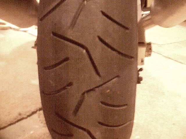 new_tire_002.jpg