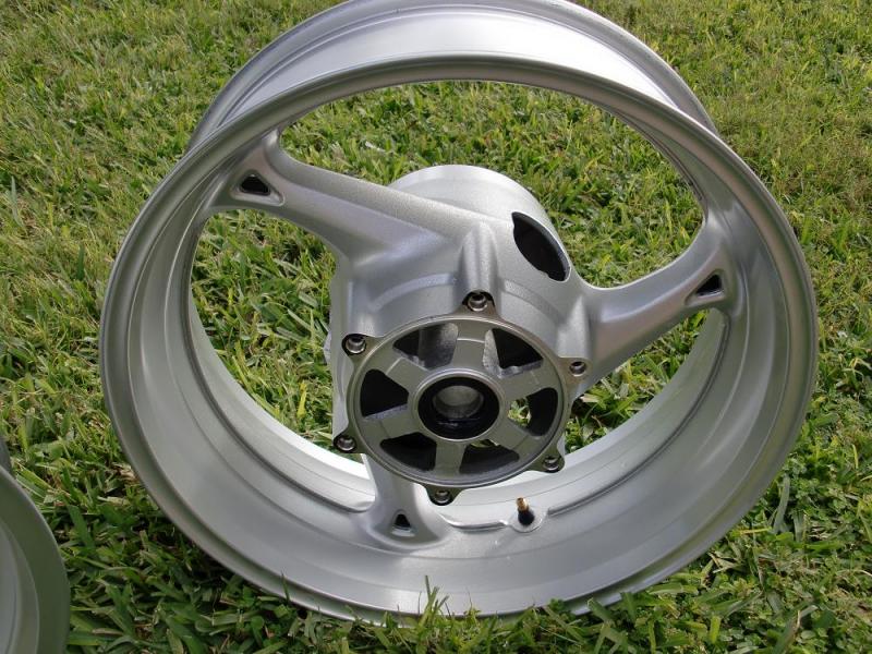 OEM wheels 003.jpg