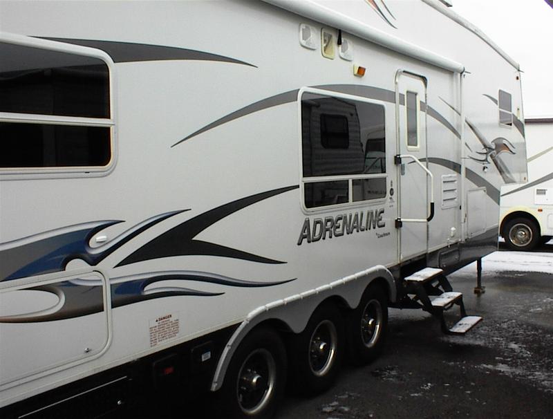 Our new Coachmen Camper 12112008 017.jpg