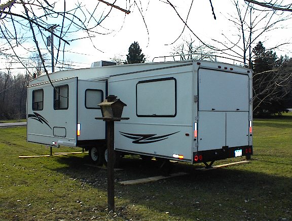 Our_new_camper_Nov_27th_019.jpg