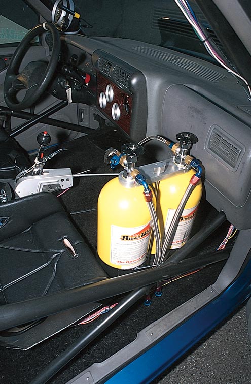 p144792_large+1997_Chevrolet_S10+Interior_Nitrous_Bottles.jpg