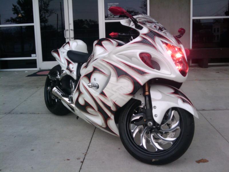 Paul'sbusa_front.jpg