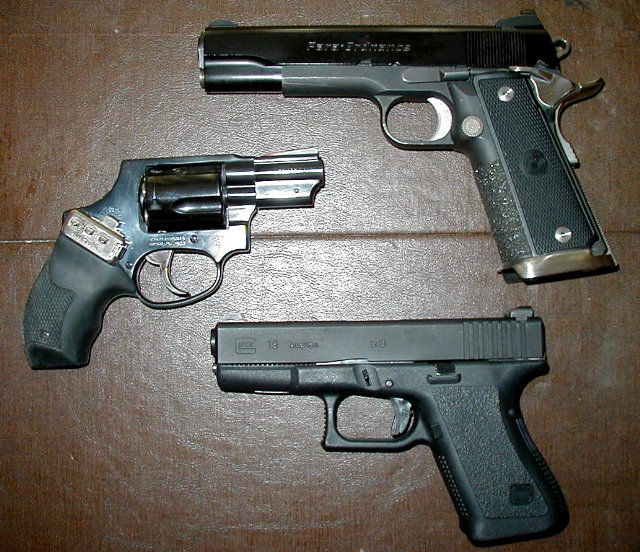 pistols.jpg