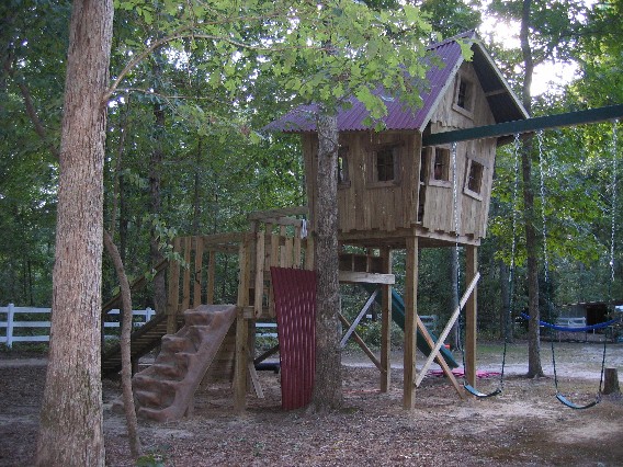 playset.JPG