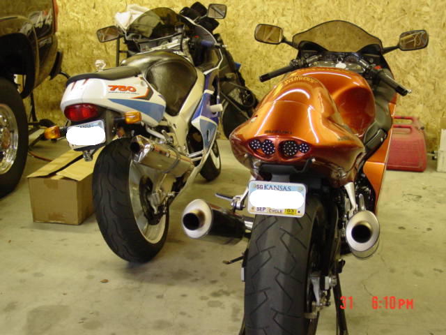 post-6-74599-busa_tail.jpg