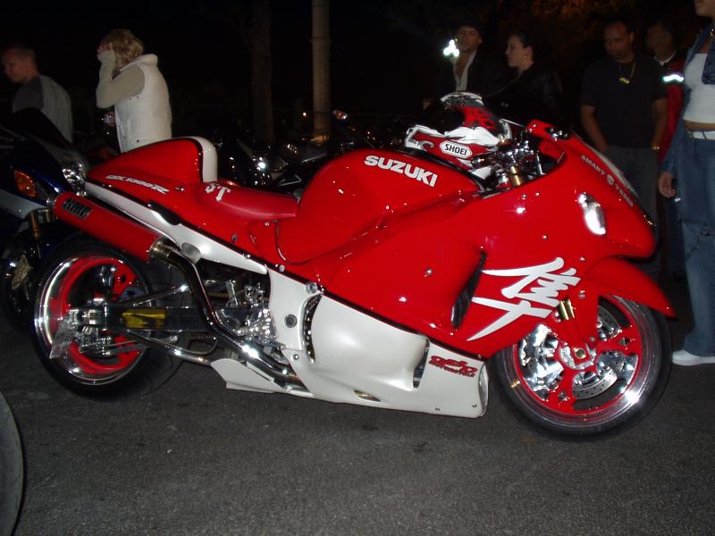 red and wht busa.jpg