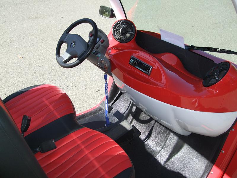 Red Stereo Car 009.jpg