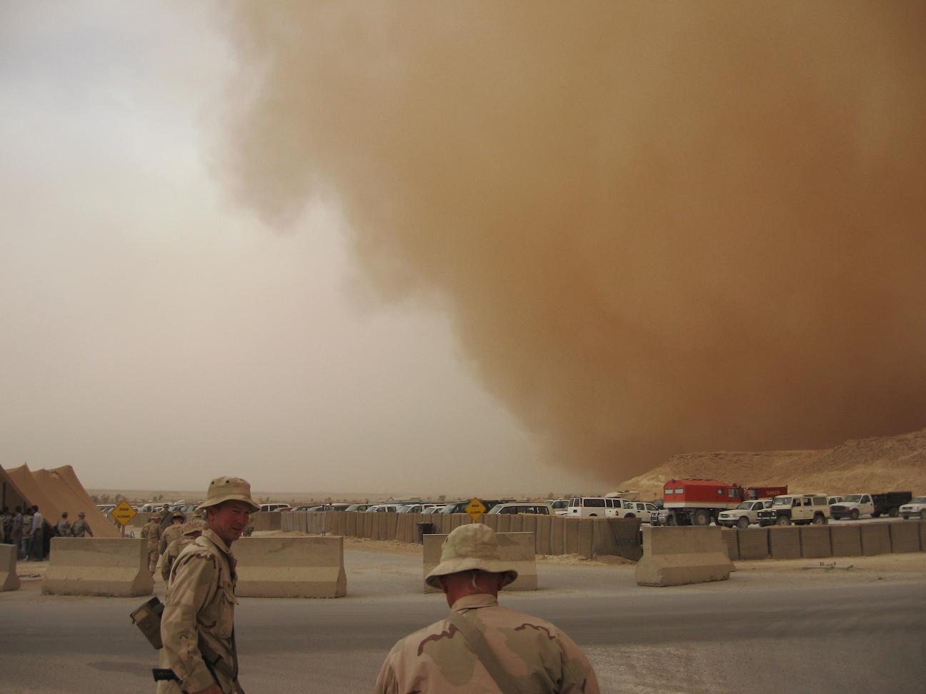 Sandstorm_052407_002sm.JPG