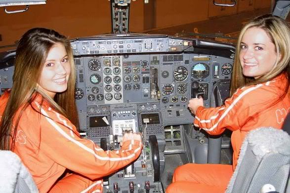 sexy-pilot-girls.jpg