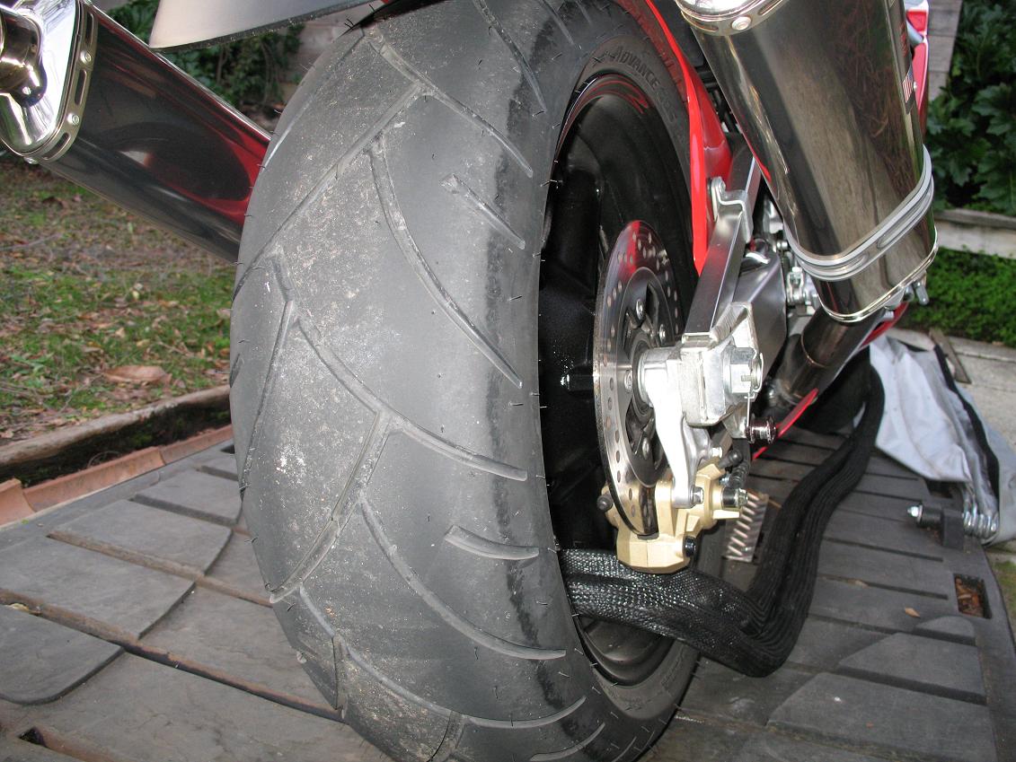 shinko_test_ride_060.jpg