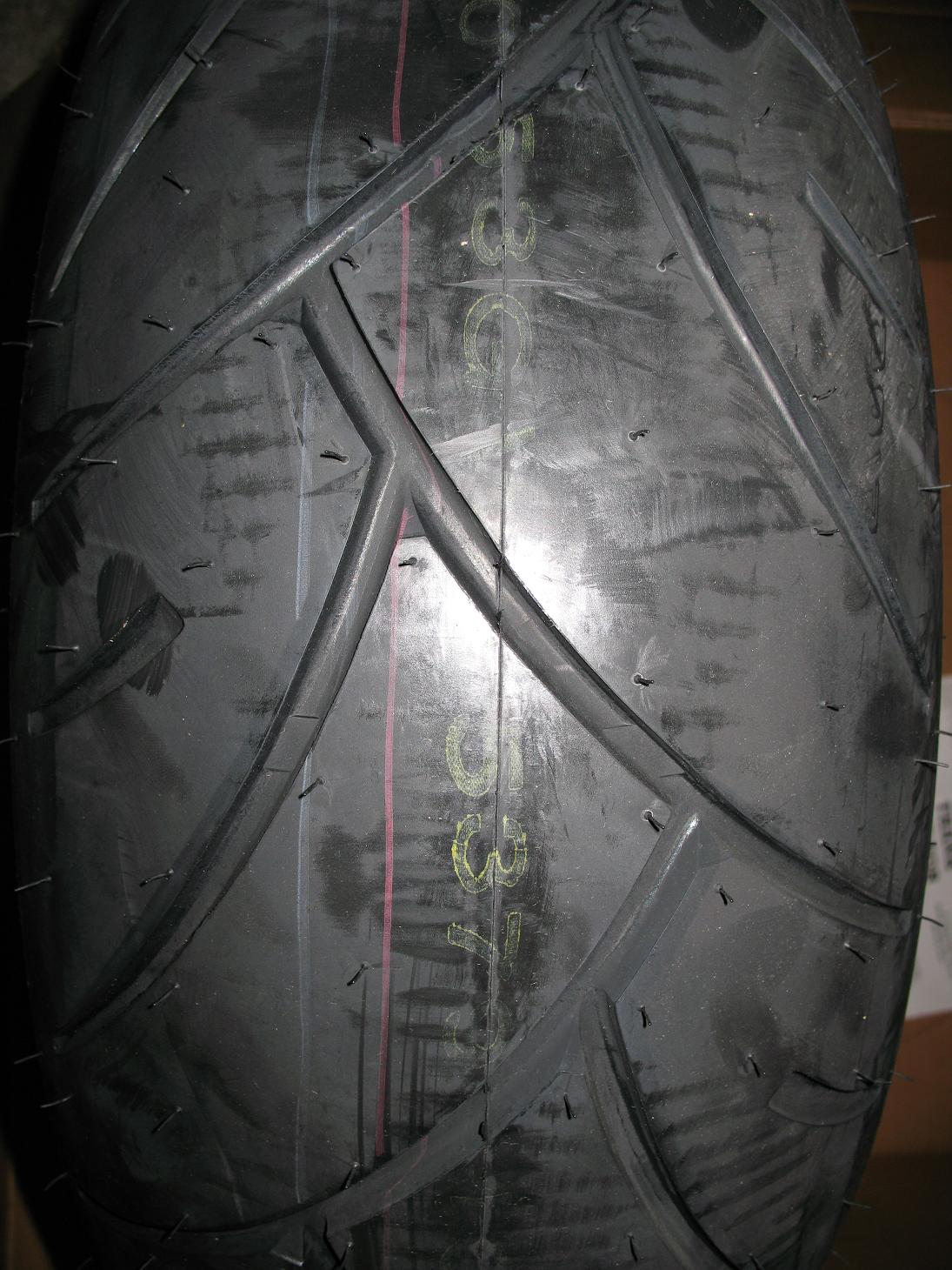 shinko_tire_024.jpg