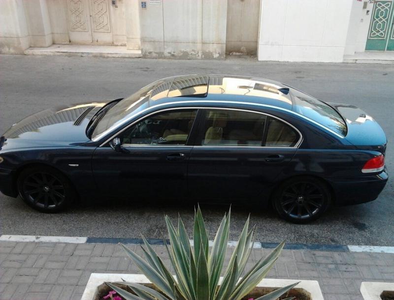Side-shot Doha 735Li.jpg