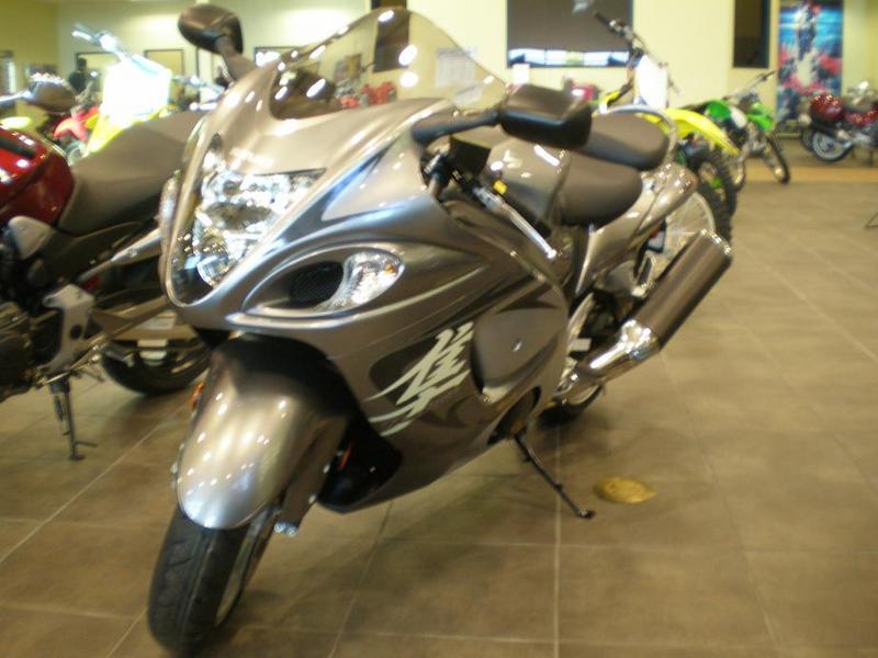 Silver '09 Busa 7.jpg